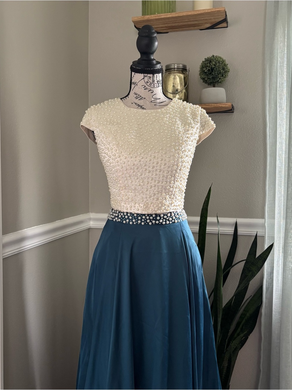 Nox beaded maxi skirt with beaded top🦪